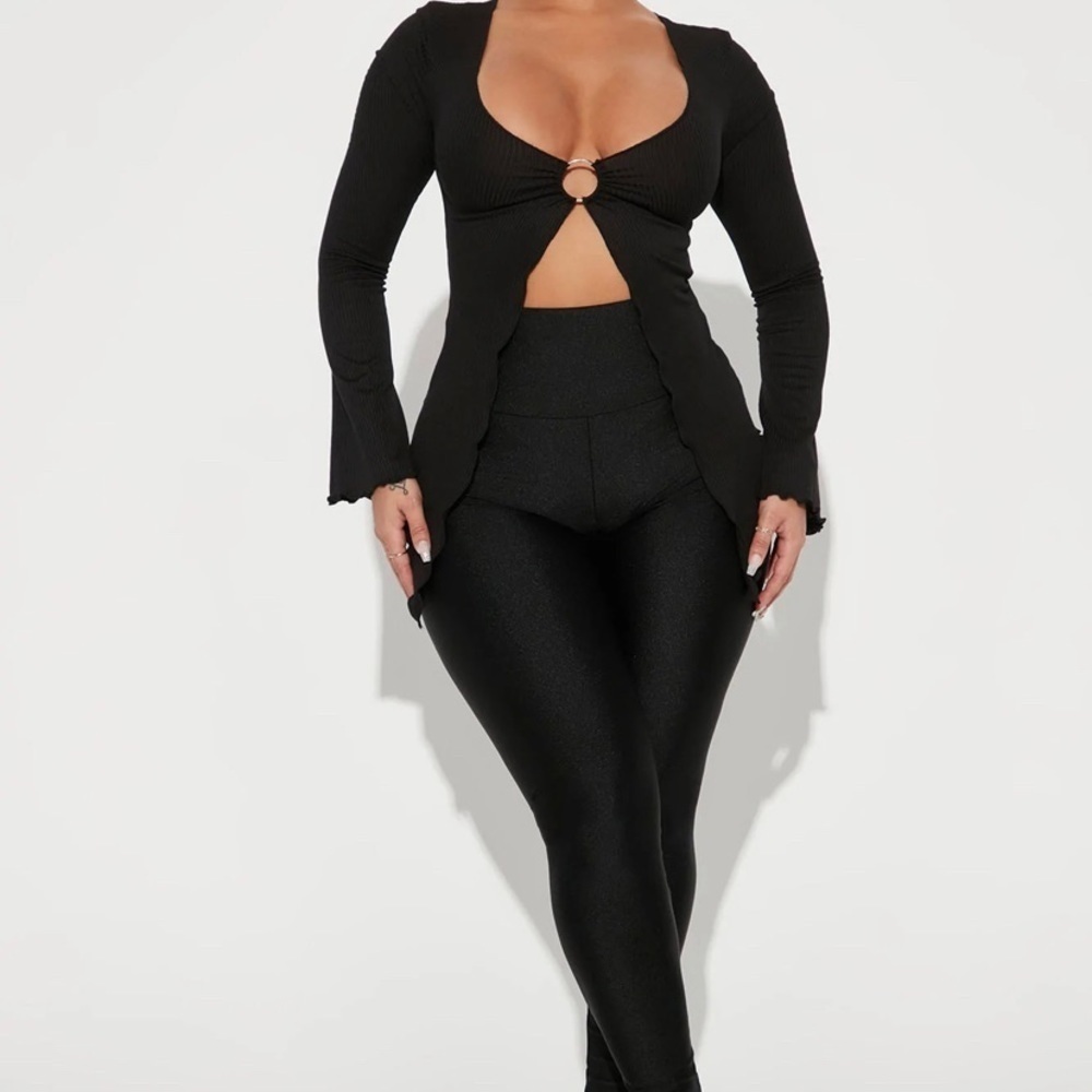 Fashion Nova, NWOT, high rise front panel. Black slinky fabric. - Picture 3 of 5